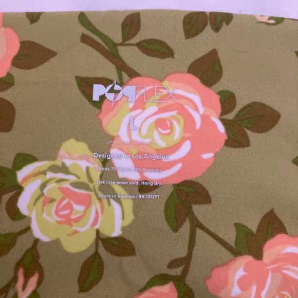 Popflex Plié Sports Bralette and Corset Leggings - Picture 5 of 5